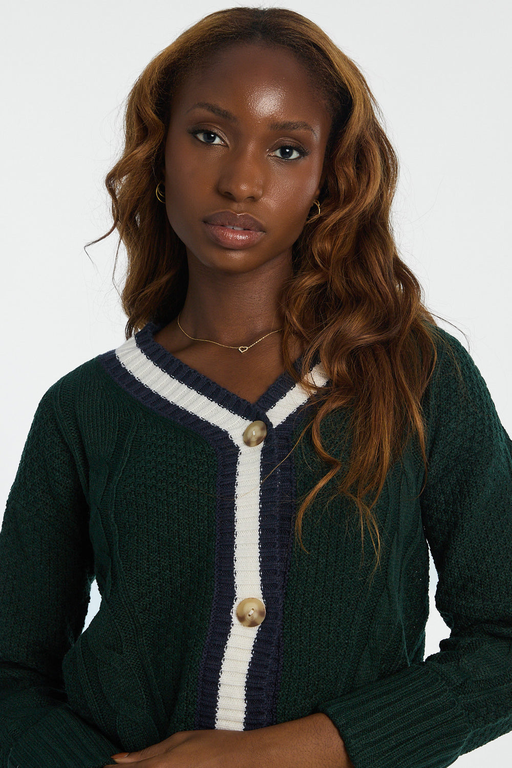 Cardigan en tricot torsadé à point de riz Cardigan en tricot torsadé à point de riz