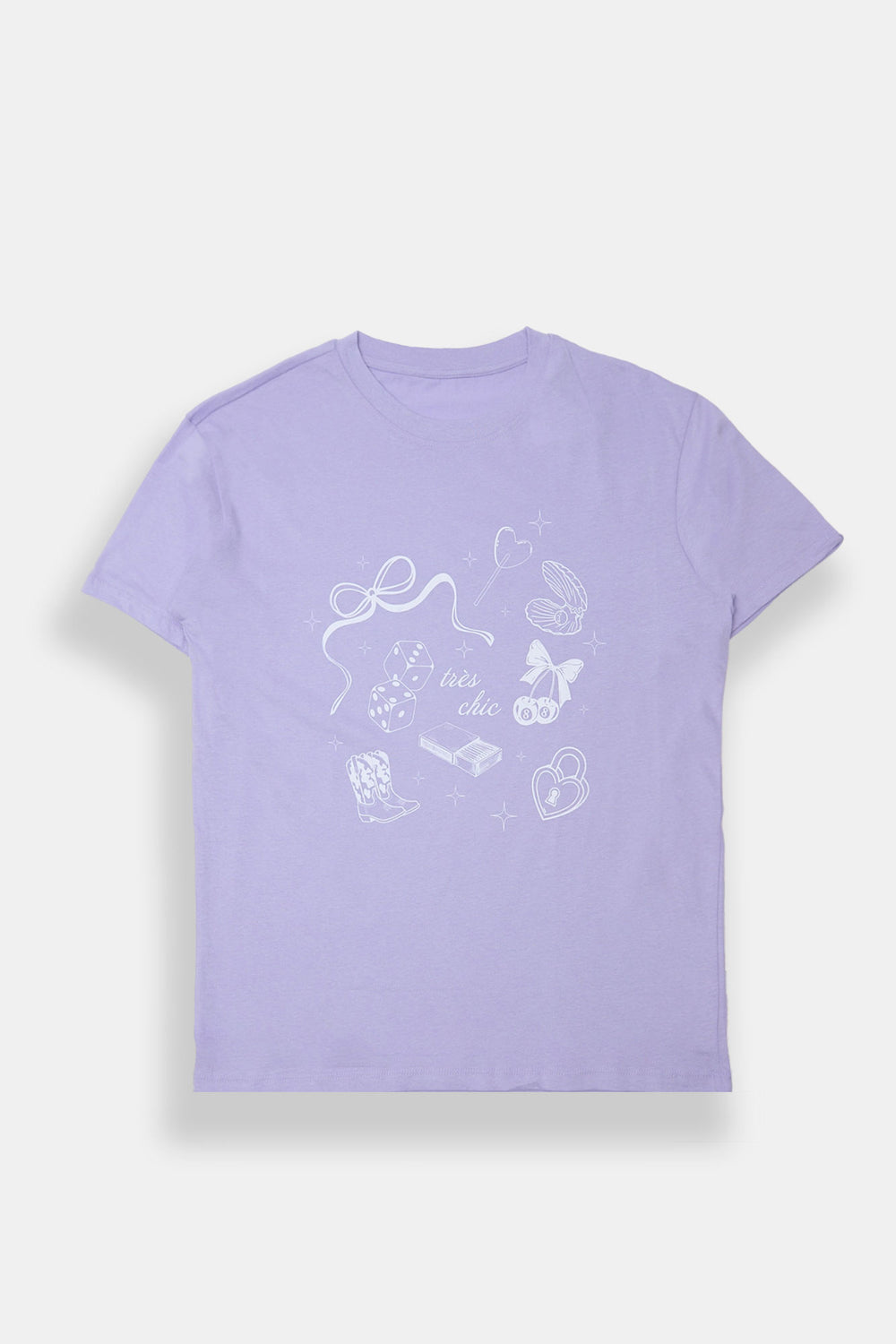 Très Chic Graphic Boyfriend Tee Très Chic Graphic Boyfriend Tee