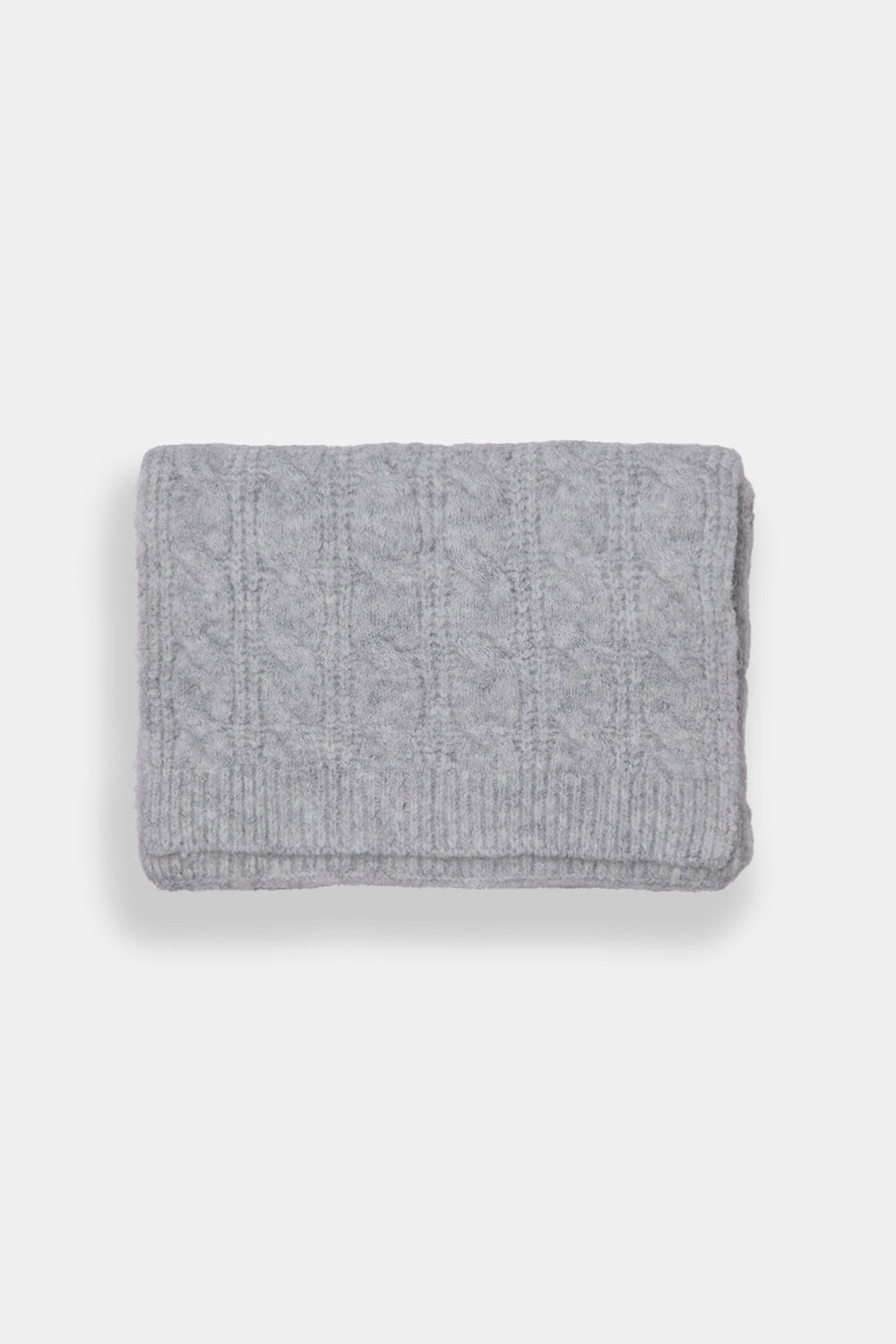 Écharpe en tricot torsadé Écharpe en tricot torsadé