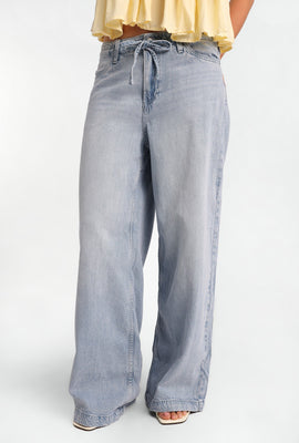 Jean ultra large taille basse avec cordon de serrage