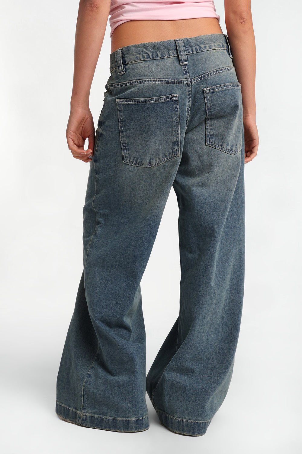 Jean ultra-ample taille basse Jean ultra-ample taille basse