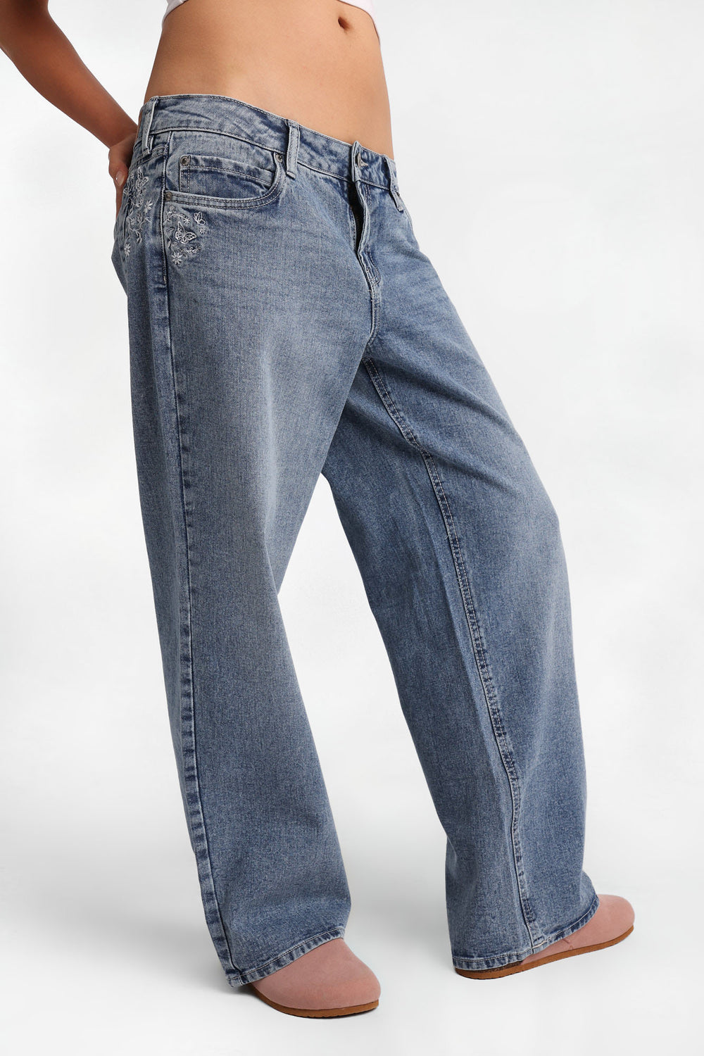 Chloe Butterfly Embroidered Low Rise Baggy Jeans Chloe Butterfly Embroidered Low Rise Baggy Jeans