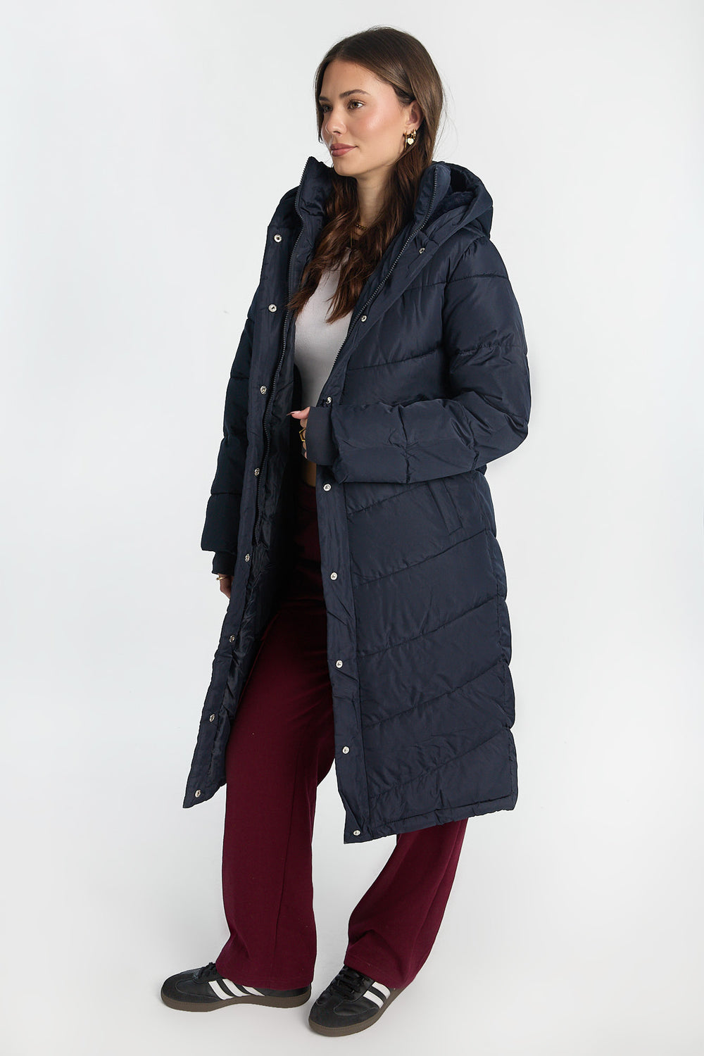 Manteau matelassé long à capuche Manteau matelassé long à capuche
