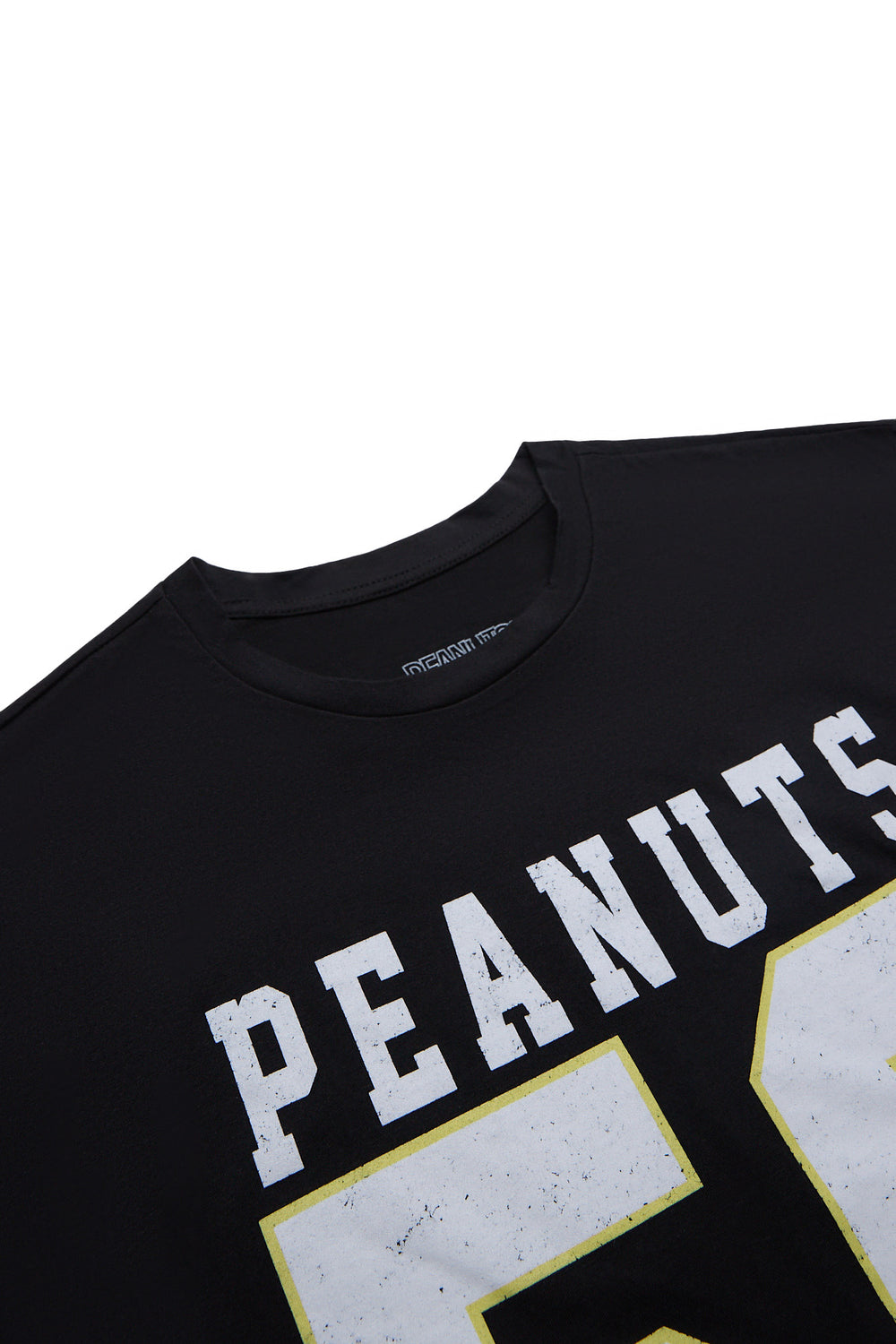 Peanuts Snoopy Relaxed Fit Graphic Tee Peanuts Snoopy Relaxed Fit Graphic Tee