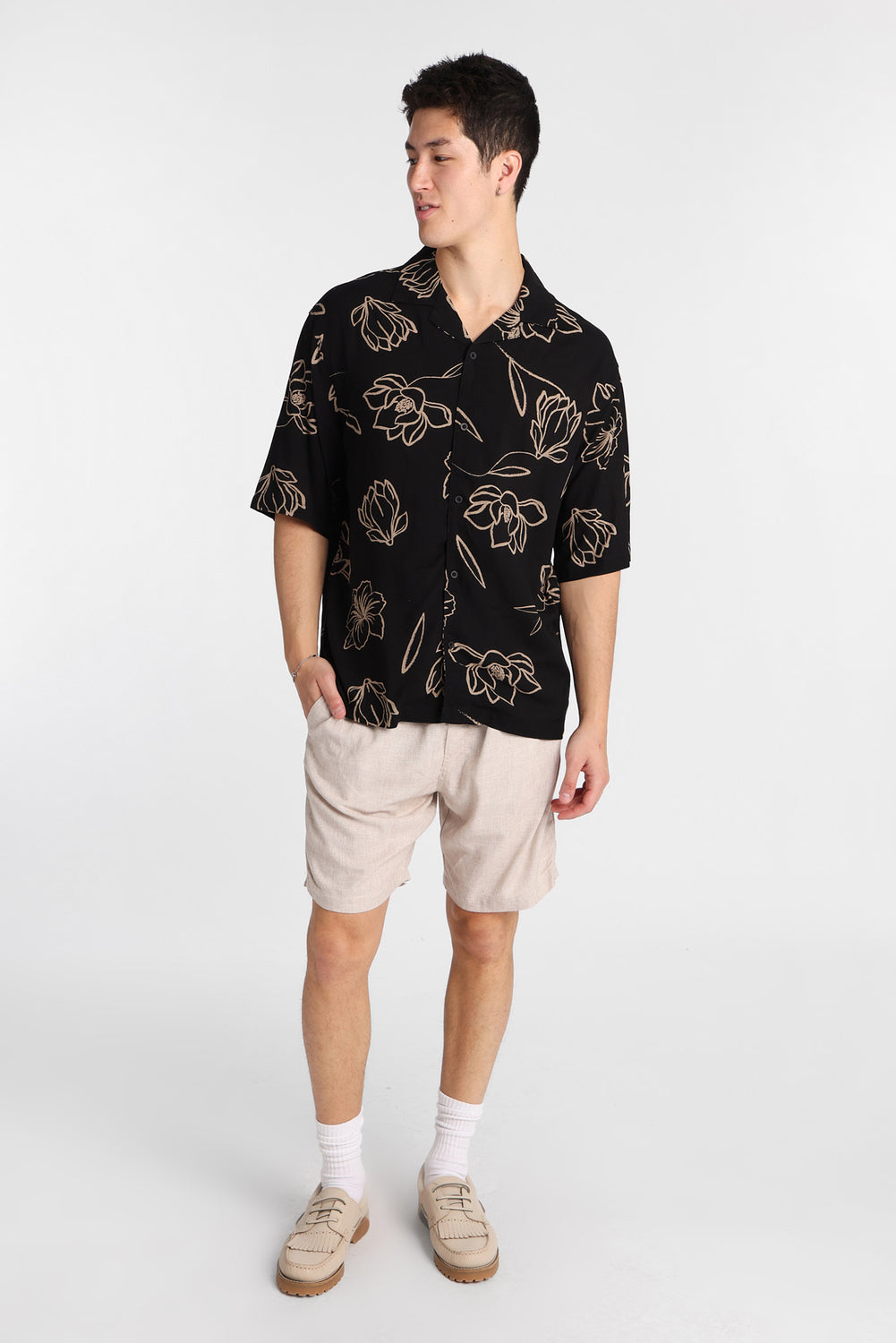 Floral Print Short Sleeve Button-Up Shirt Floral Print Short Sleeve Button-Up Shirt