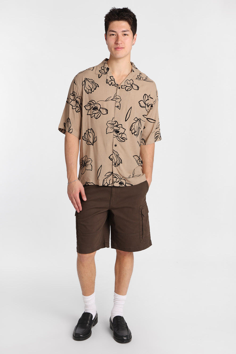 Floral Print Short Sleeve Button-Up Shirt Floral Print Short Sleeve Button-Up Shirt