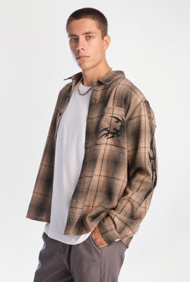 Chemise à carreaux boutonnée à coupe carrée