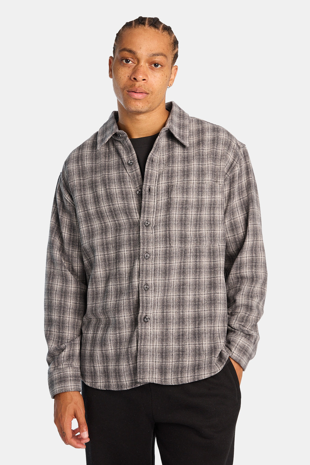 Chemise décontractée à carreaux boutonnée Chemise décontractée à carreaux boutonnée