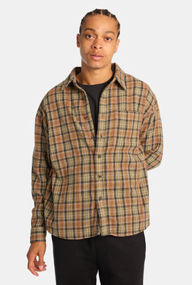 Chemise décontractée à carreaux boutonnée