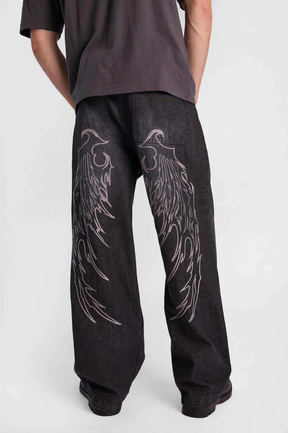 Arsenic Embroidered Ultra-Baggy Jeans Arsenic Embroidered Ultra-Baggy Jeans