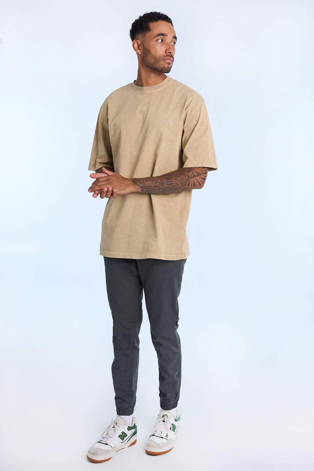 Jogger en sergé coupe slim homme Jogger en sergé coupe slim homme