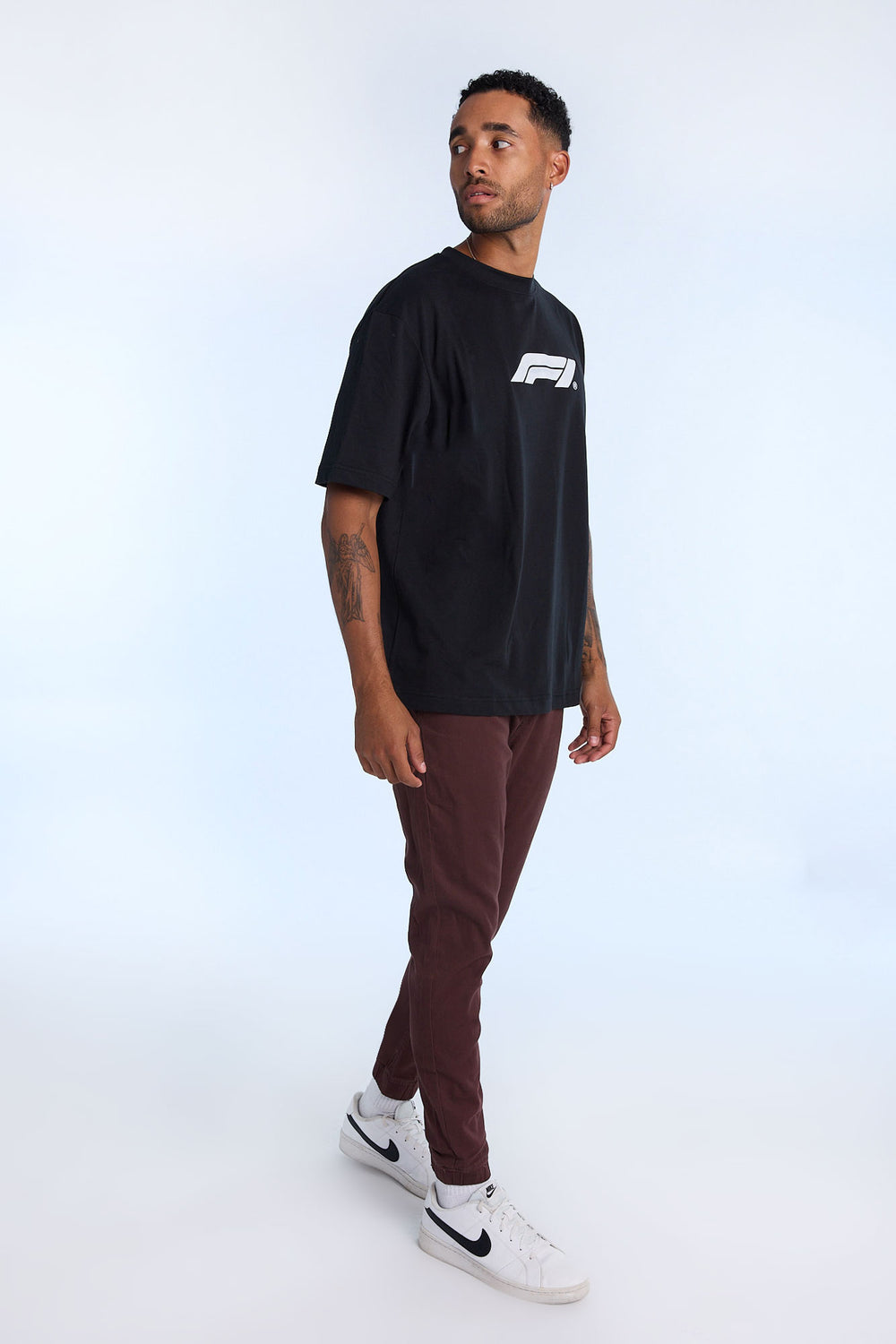 Jogger en sergé coupe slim homme Jogger en sergé coupe slim homme