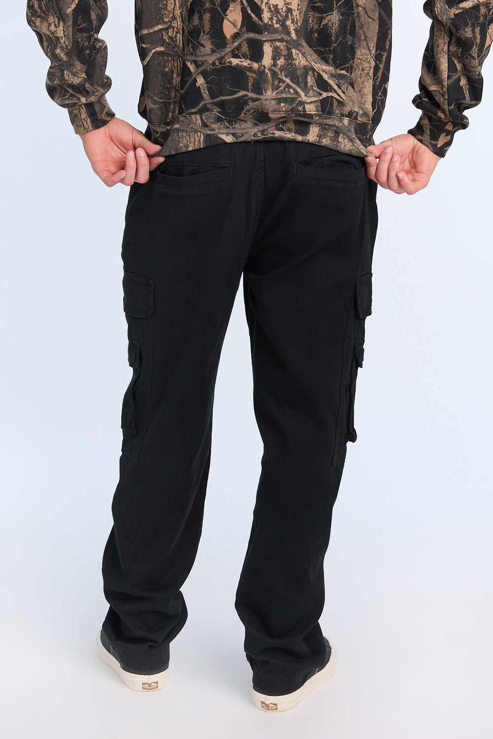 Pantalon cargo ample à 4 poches homme Pantalon cargo ample à 4 poches homme