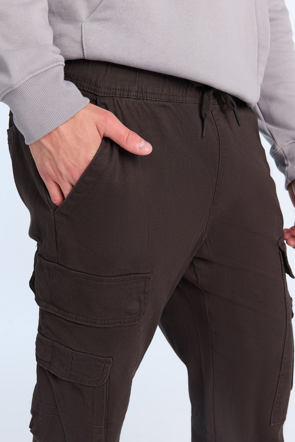 Pantalon cargo ample à 4 poches homme Pantalon cargo ample à 4 poches homme