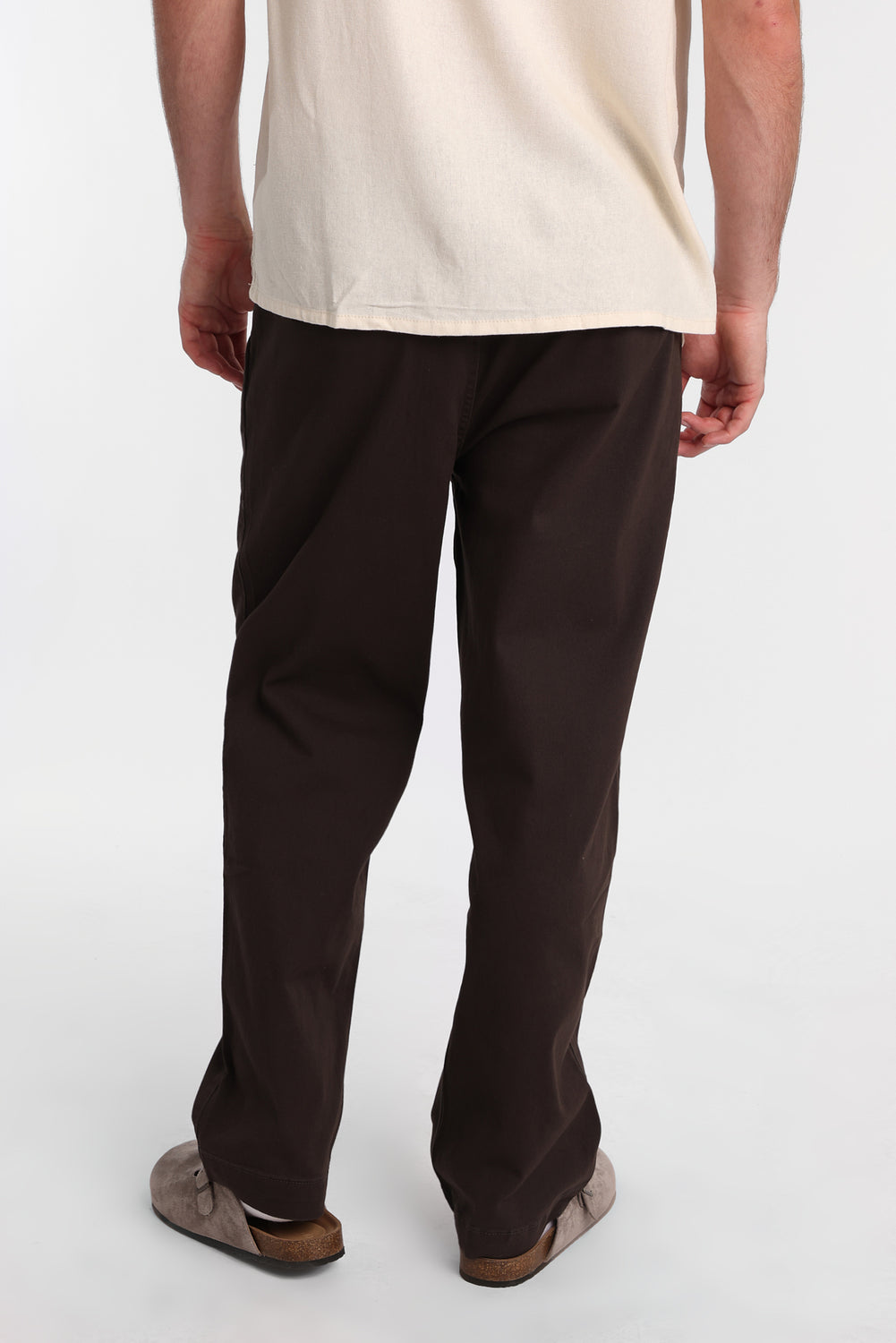 Pantalon ample en sergé plissé Pantalon ample en sergé plissé