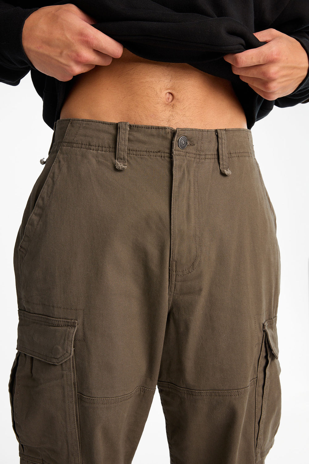 Pantalon cargo ample de skateur en sergé Pantalon cargo ample de skateur en sergé