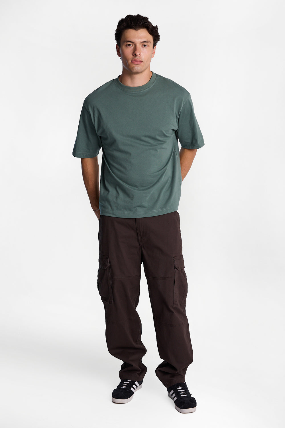 Pantalon cargo ample de skateur en sergé Pantalon cargo ample de skateur en sergé