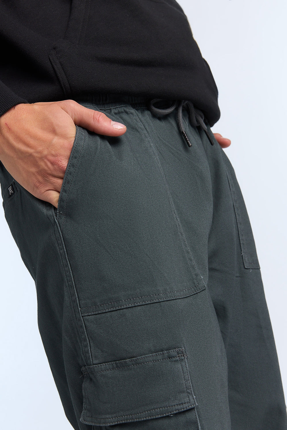 Pantalon cargo ample à 4 poches Arsenic homme Pantalon cargo ample à 4 poches Arsenic homme