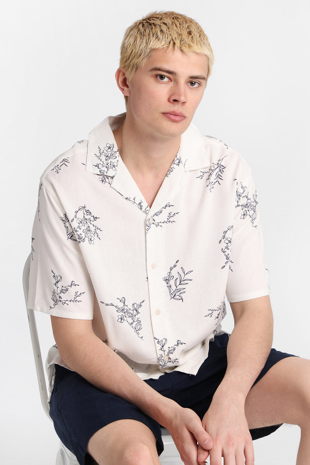 Floral Print Short Sleeve Button-Up Shirt Floral Print Short Sleeve Button-Up Shirt