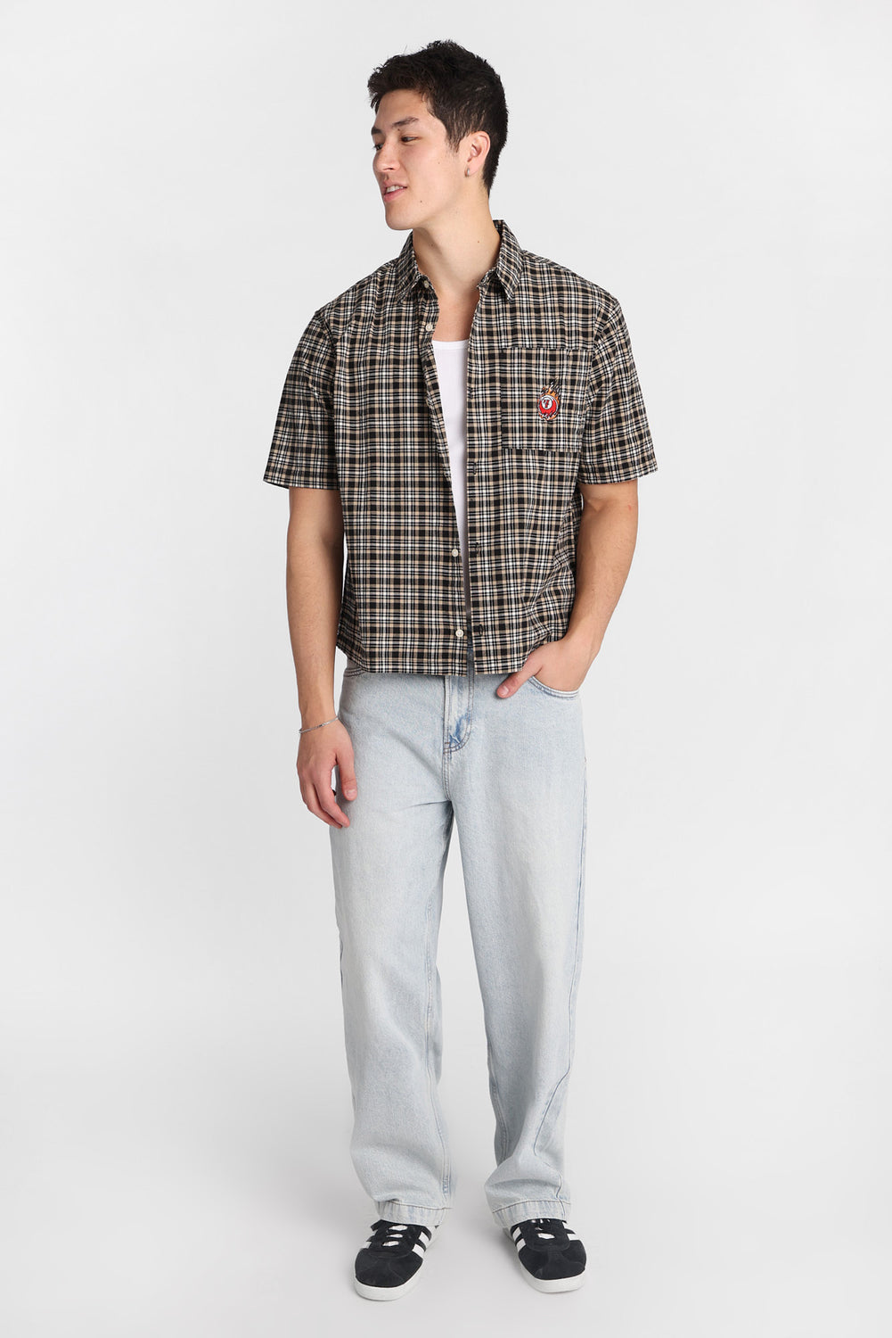 Chemise à carreaux brodé boule de billiard 7 Chemise à carreaux brodé boule de billiard 7