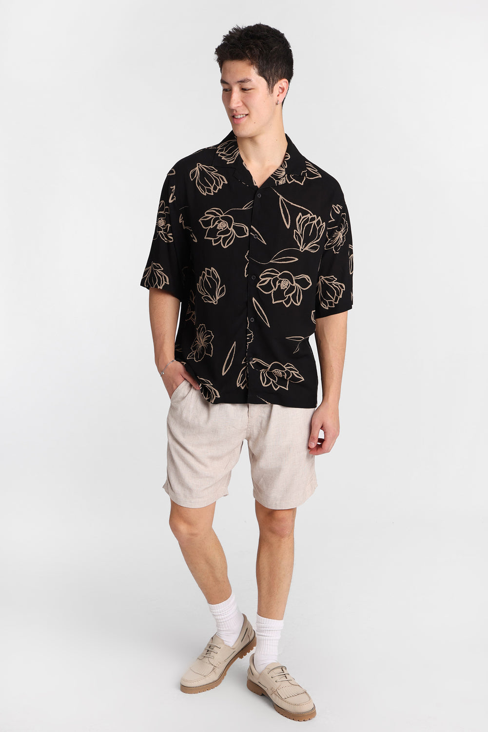 Linen-Blend Shorts 7