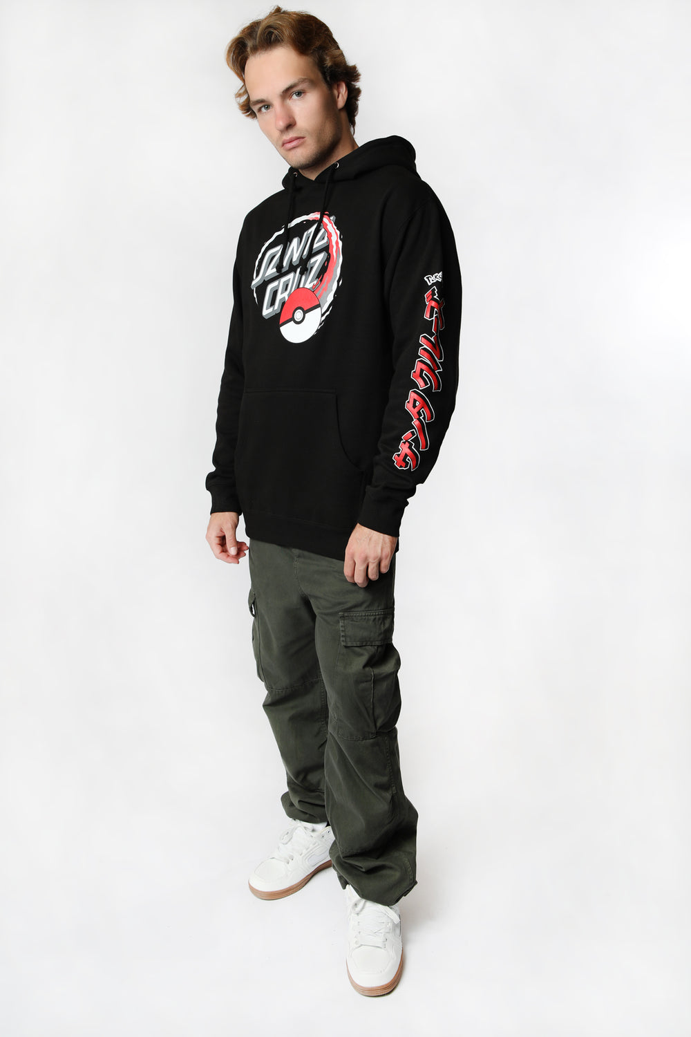 Santa Cruz x Pokémon Poke Ball Dot Hoodie Black