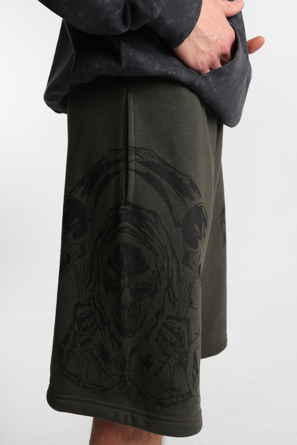 Arsenic Skull Print Fleece Shorts Arsenic Skull Print Fleece Shorts