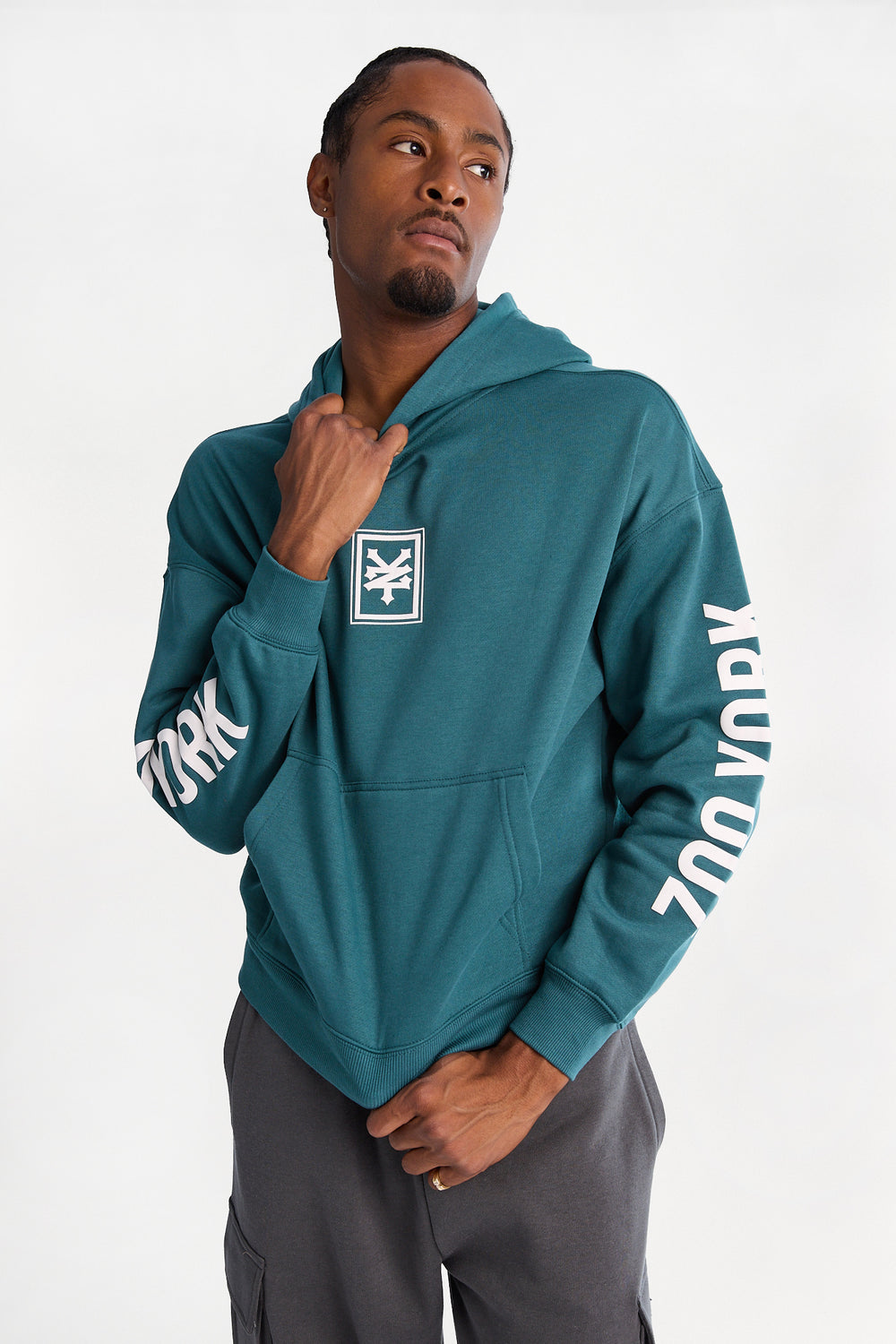 Zoo York Classic Box Logo Hoodie Zoo York Classic Box Logo Hoodie