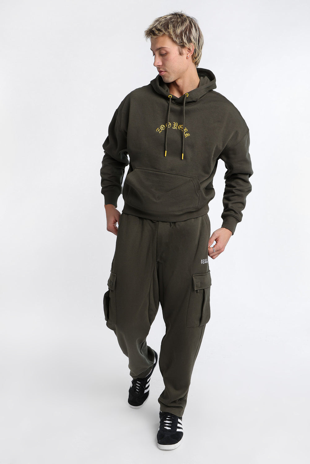 Zoo York Embroidered Contrast Hoodie Zoo York Embroidered Contrast Hoodie