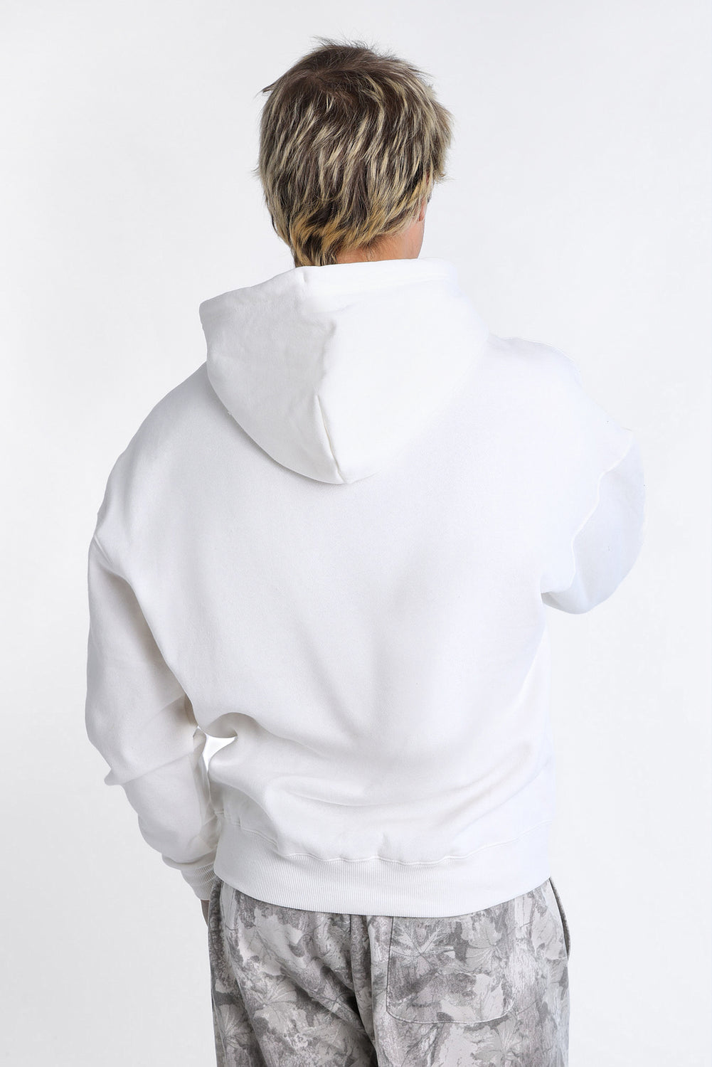 Haut à capuchon brodé en contraste Zoo York Haut à capuchon brodé en contraste Zoo York