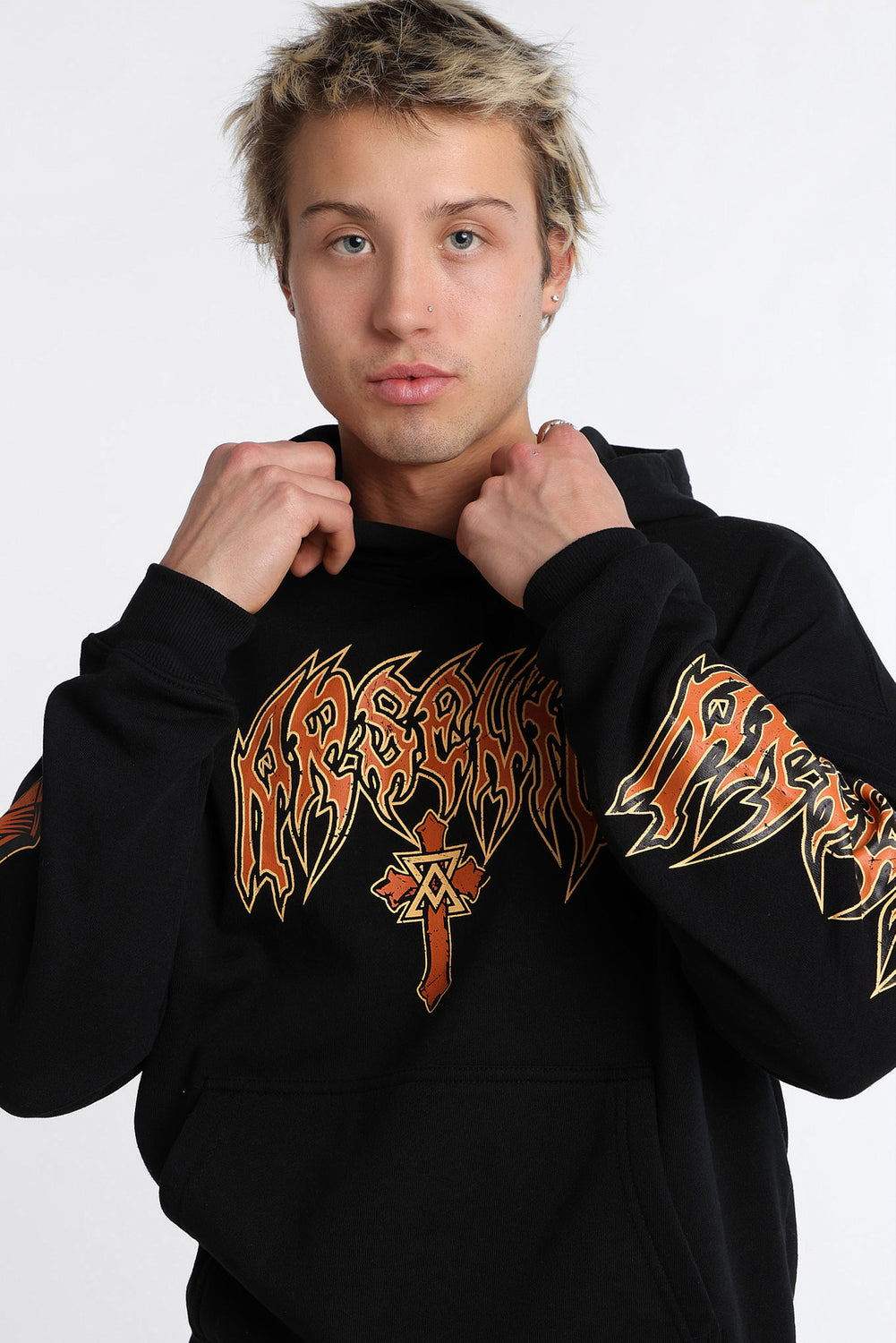 Haut à capuchon imprimé contraste le faucheur Arsenic Haut à capuchon imprimé contraste le faucheur Arsenic