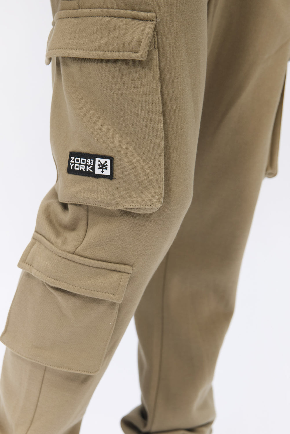 Zoo York Mens Fleece Cargo Joggers Zoo York Mens Fleece Cargo Joggers