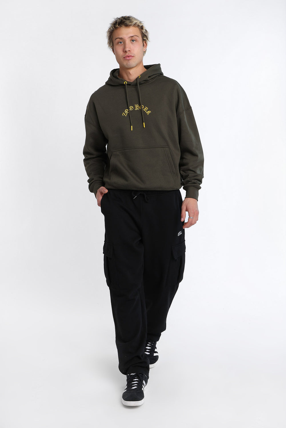 Zoo York Cargo Straight Leg Sweatpants Zoo York Cargo Straight Leg Sweatpants