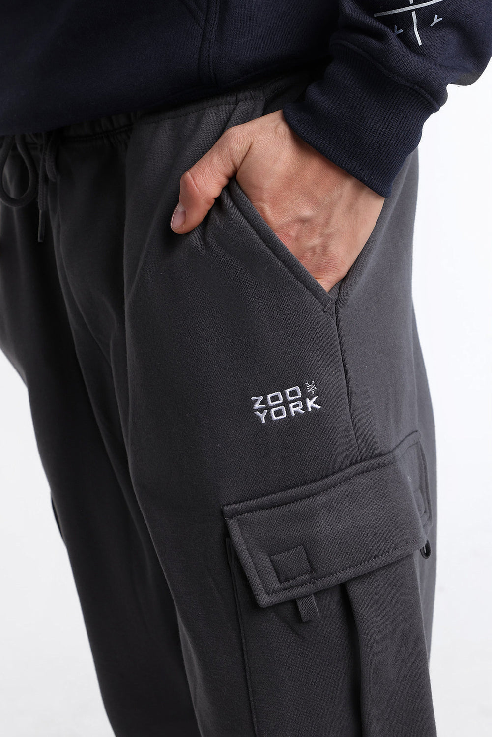 Zoo York Cargo Straight Leg Sweatpants Zoo York Cargo Straight Leg Sweatpants
