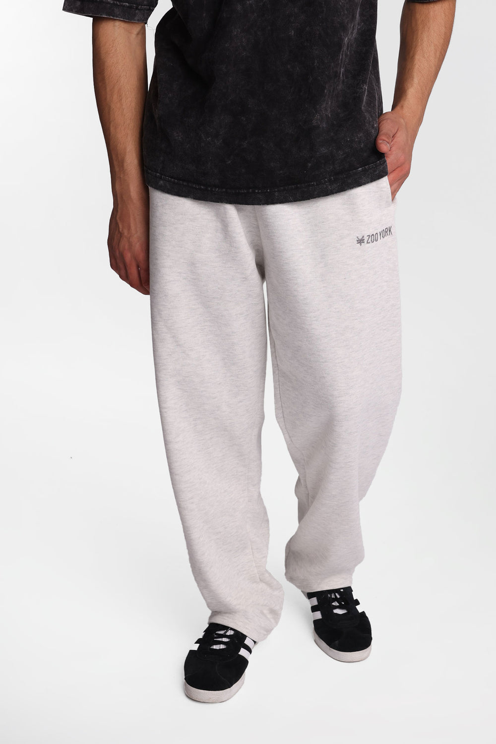 Zoo York Straight Leg Sweatpants Zoo York Straight Leg Sweatpants
