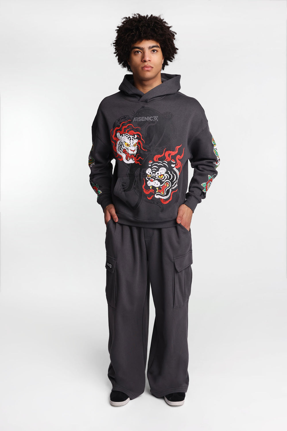 Pantalon de survêtement cargo super ample à jambe droite Zoo York Pantalon de survêtement cargo super ample à jambe droite Zoo York