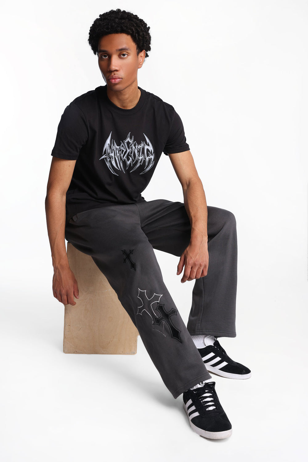 Jogger en molleton à jambe droite croix Arsenic Jogger en molleton à jambe droite croix Arsenic