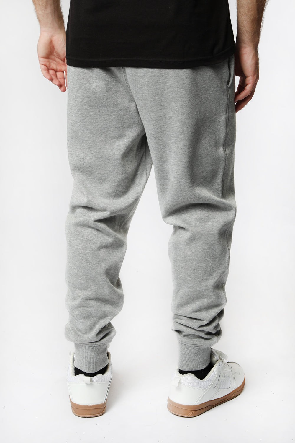 Zoo York Mens Embroidered Logo Fleece Jogger Zoo York Mens Embroidered Logo Fleece Jogger