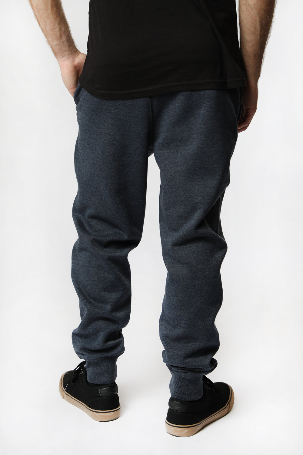 Zoo York Mens Embroidered Logo Fleece Jogger Zoo York Mens Embroidered Logo Fleece Jogger