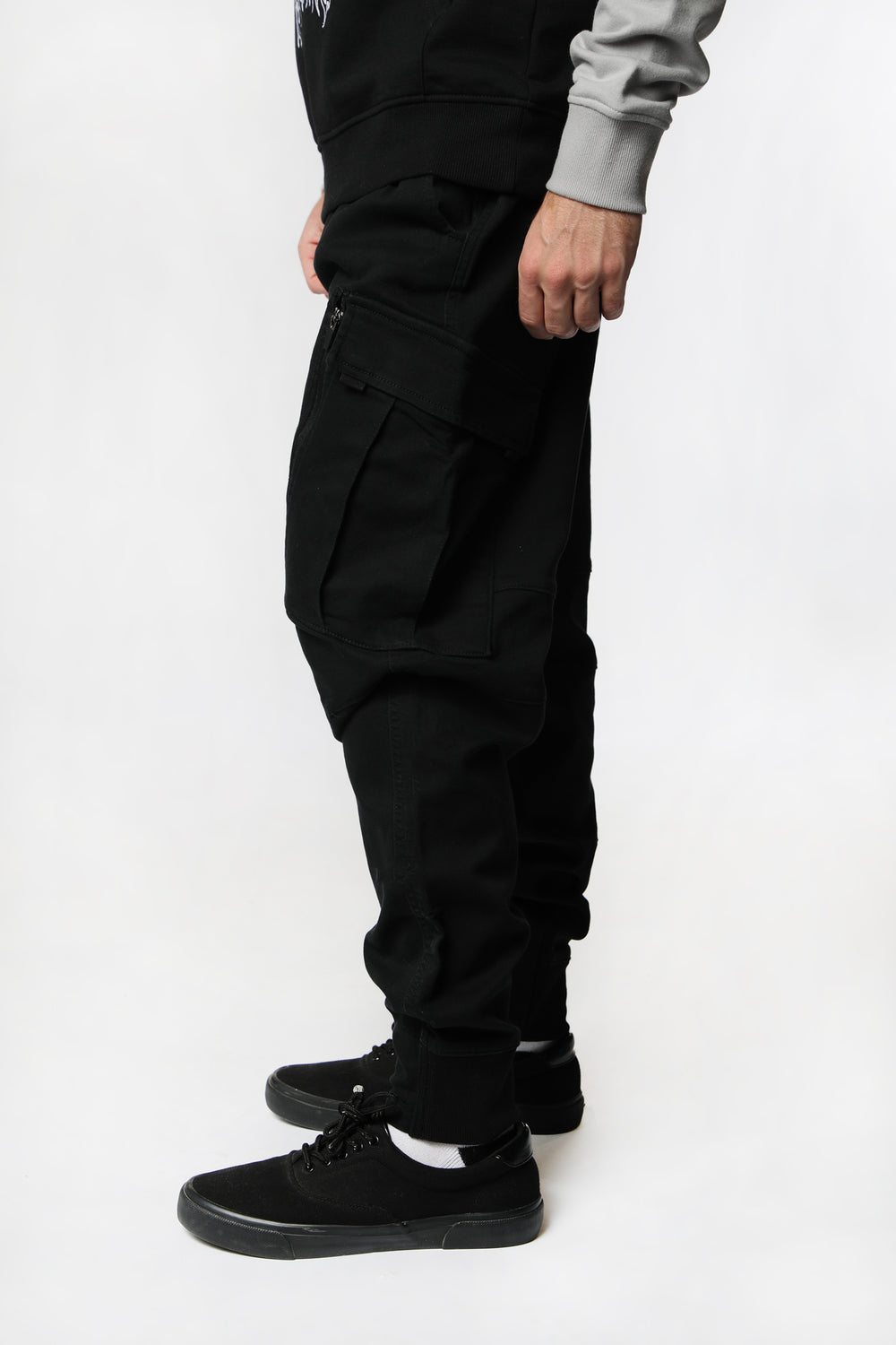 Zoo York Mens Soft Knit Cargo Jogger Zoo York Mens Soft Knit Cargo Jogger