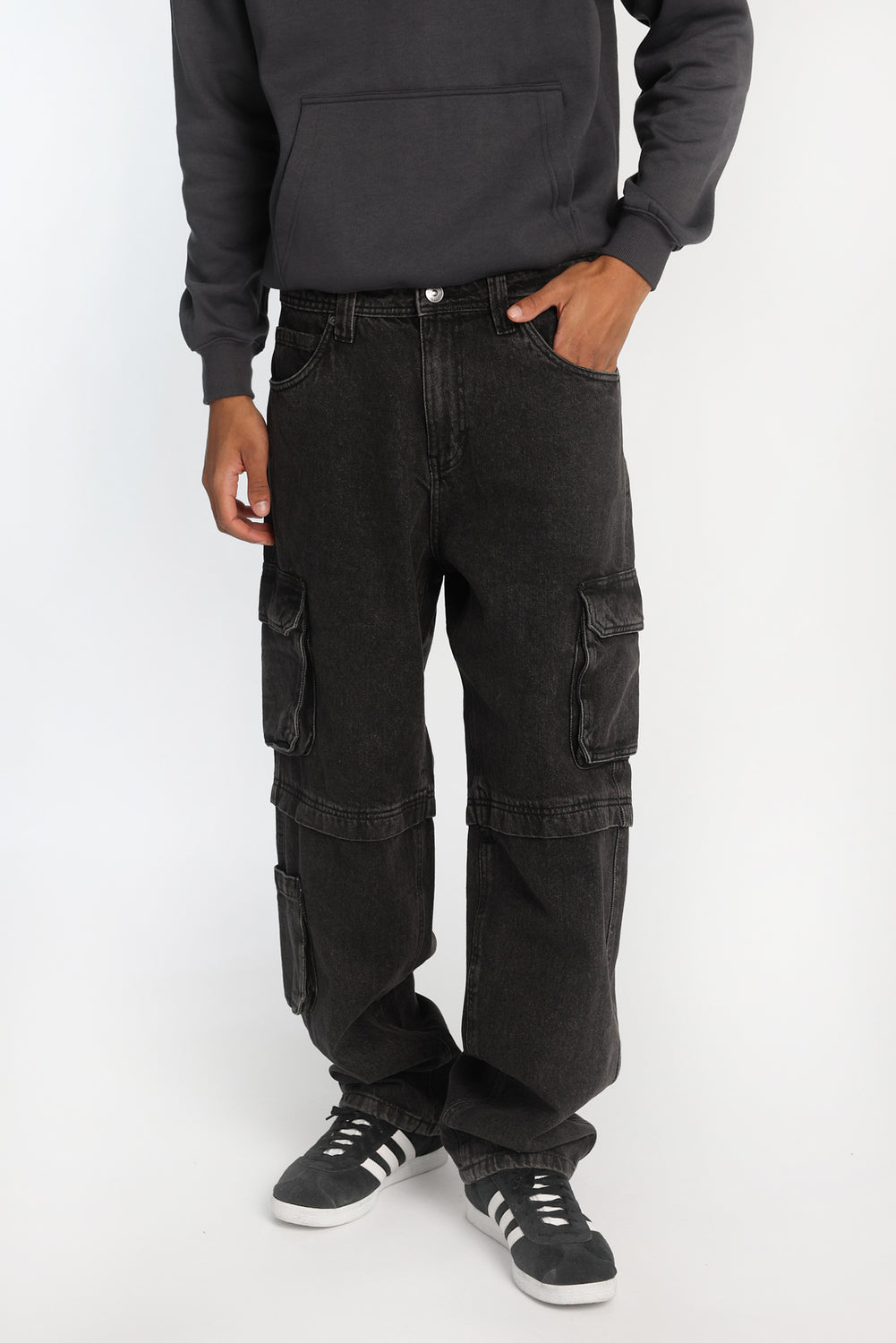 Jean cargo à jambe faux convertible Jean cargo à jambe faux convertible - West49