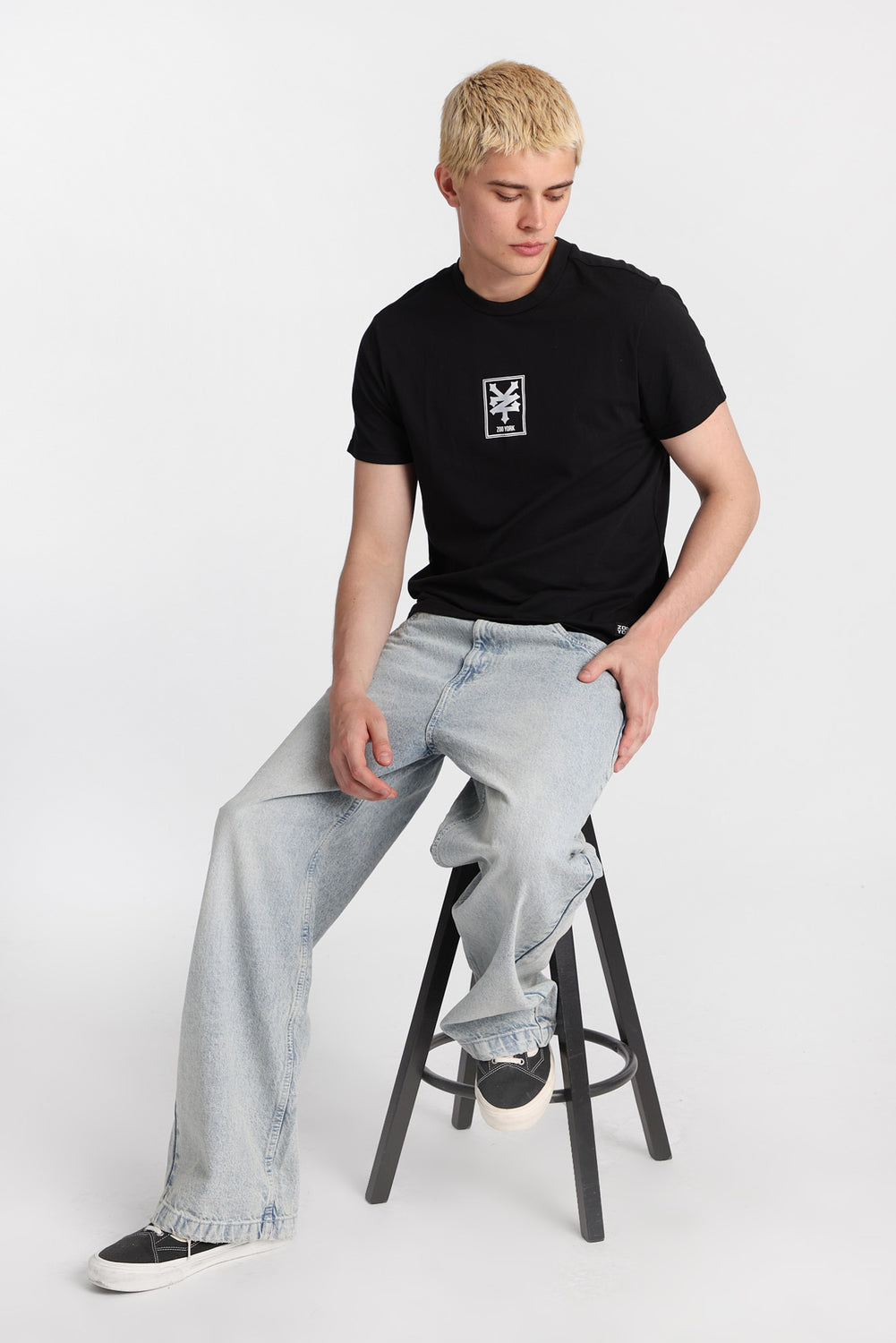 Ultra-Baggy Jeans Ultra-Baggy Jeans