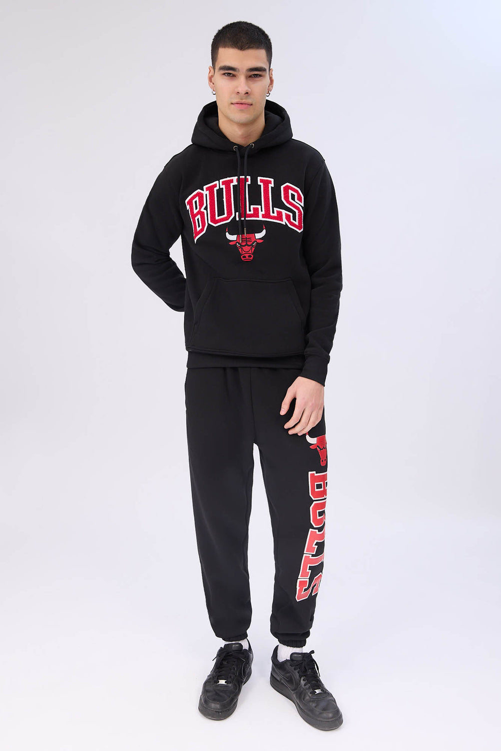 Mens Bulls Chenille Logo Hoodie Mens Bulls Chenille Logo Hoodie