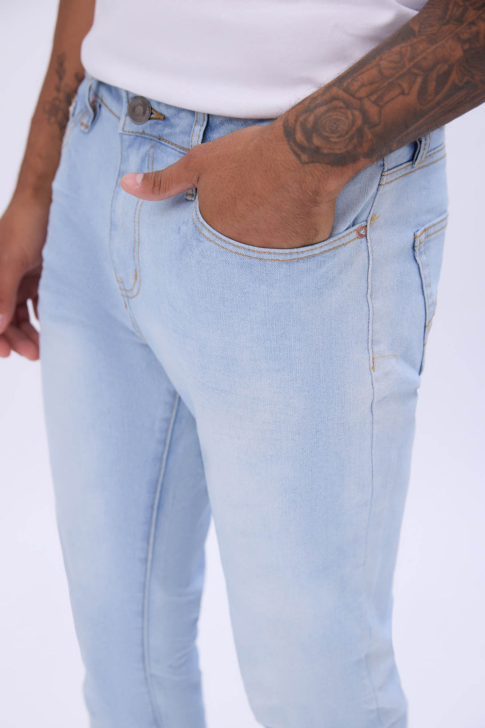 Jean filiforme bleu pâle homme Jean filiforme bleu pâle homme