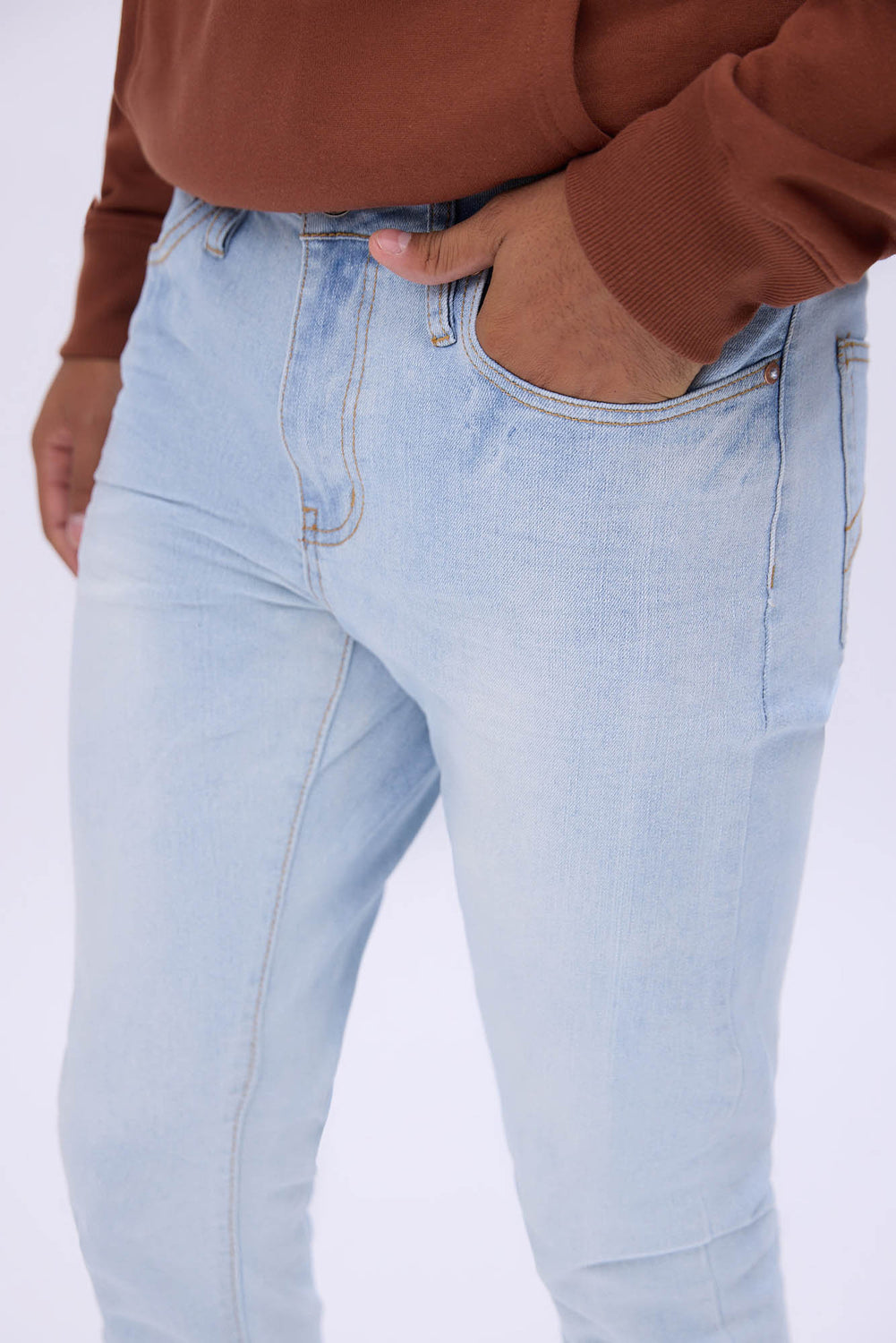 Jean super filiforme bleu pâle homme Jean super filiforme bleu pâle homme