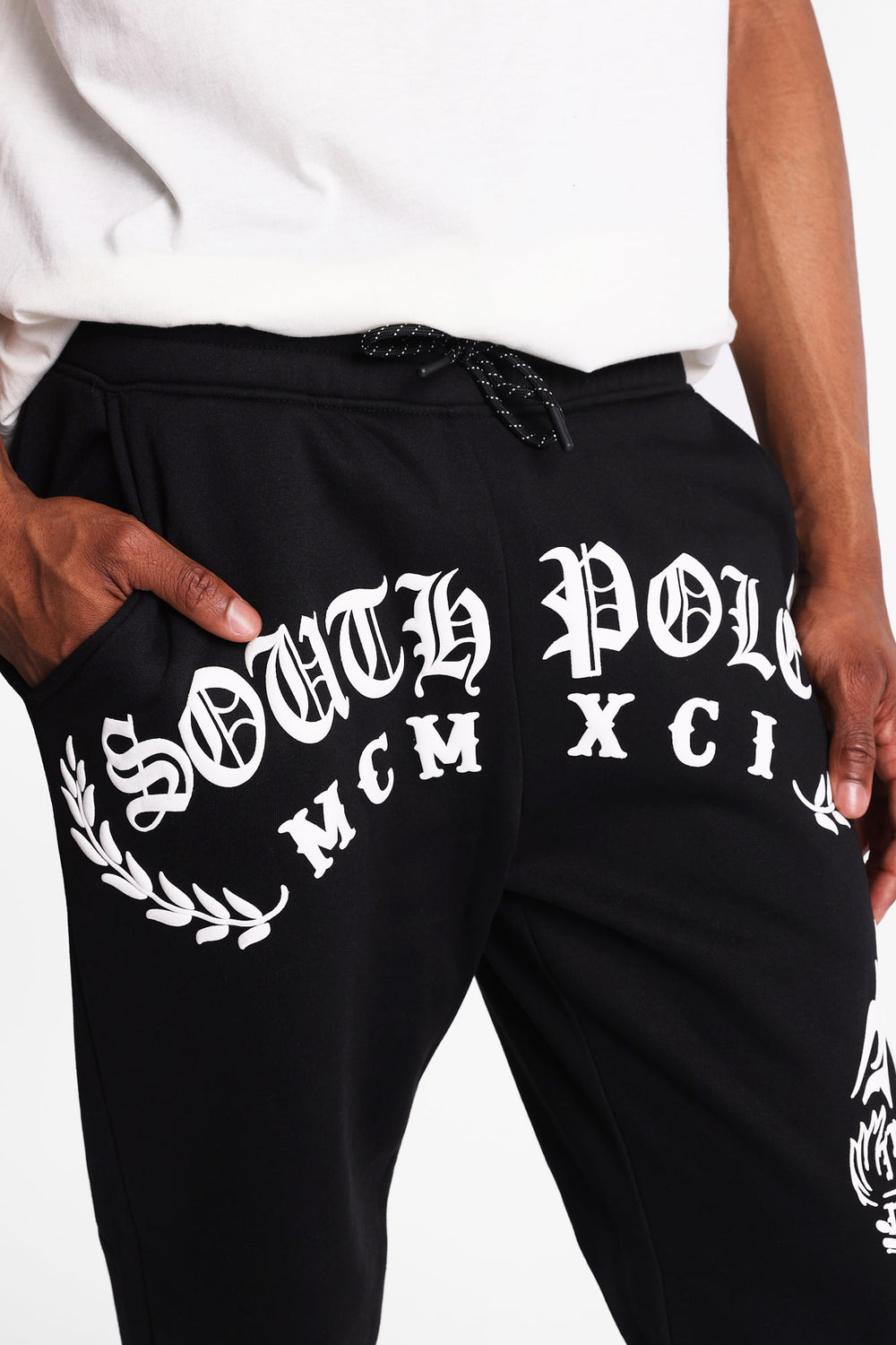 Jogger en molleton imprimé Southpole Truth & Liberty Jogger en molleton imprimé Southpole Truth & Liberty