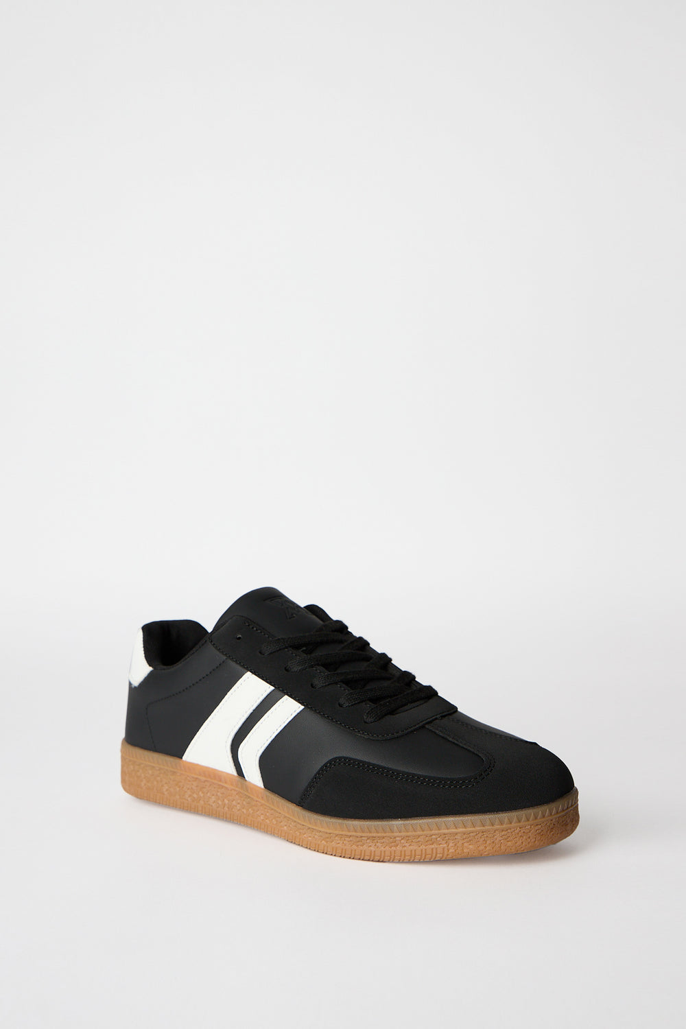 Arsenic Striped Basic Shoes Arsenic Striped Basic Shoes