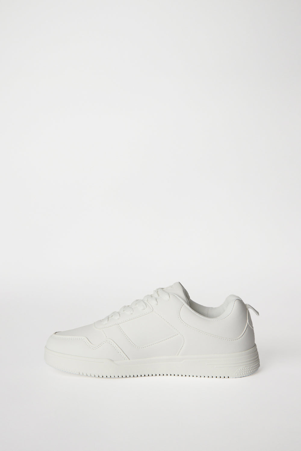 Arsenic Basic Low Shoes Arsenic Basic Low Shoes