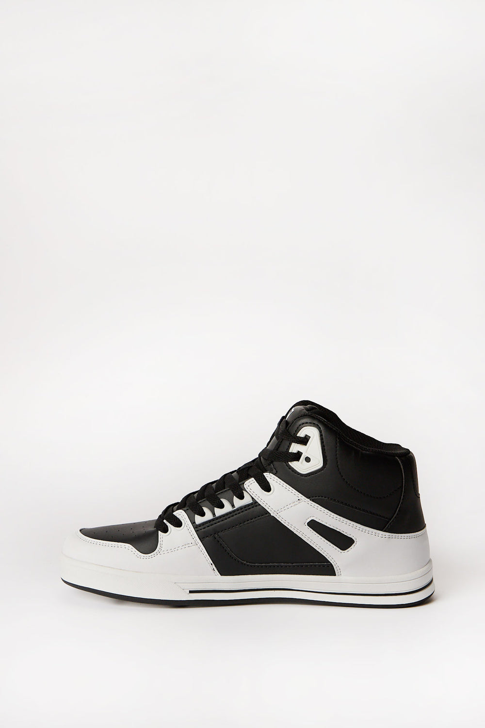 Chaussures montantes en similicuir Arsenic Chaussures montantes en similicuir Arsenic - West49