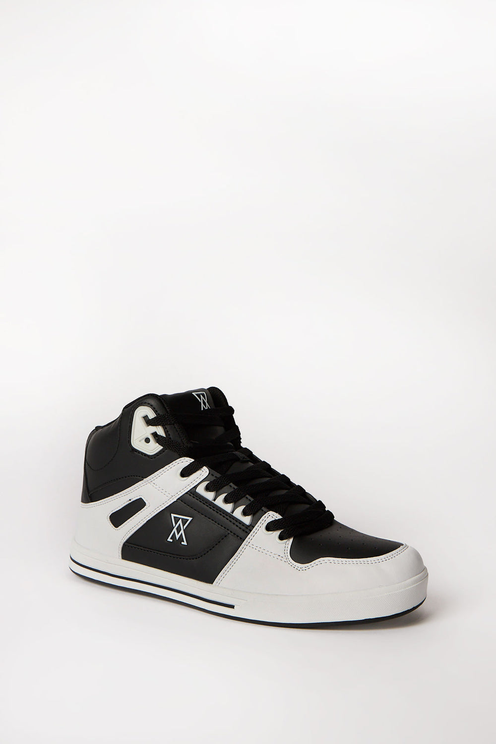 Chaussures montantes en similicuir Arsenic Chaussures montantes en similicuir Arsenic - West49